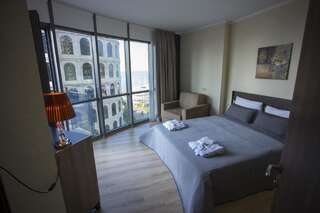 Отель Blue Star Batumi Батуми Апартаменты Делюкс-14