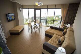 Отель Blue Star Batumi Батуми Апартаменты Делюкс-31